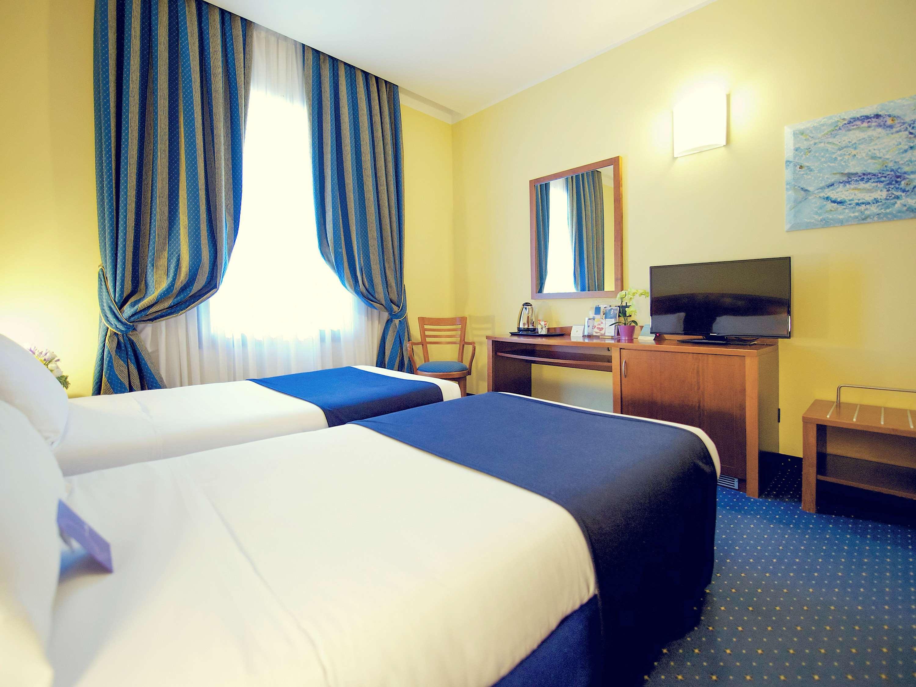 Mercure Genova San Biagio Εξωτερικό φωτογραφία
