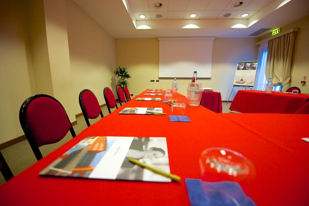 Mercure Genova San Biagio Εξωτερικό φωτογραφία