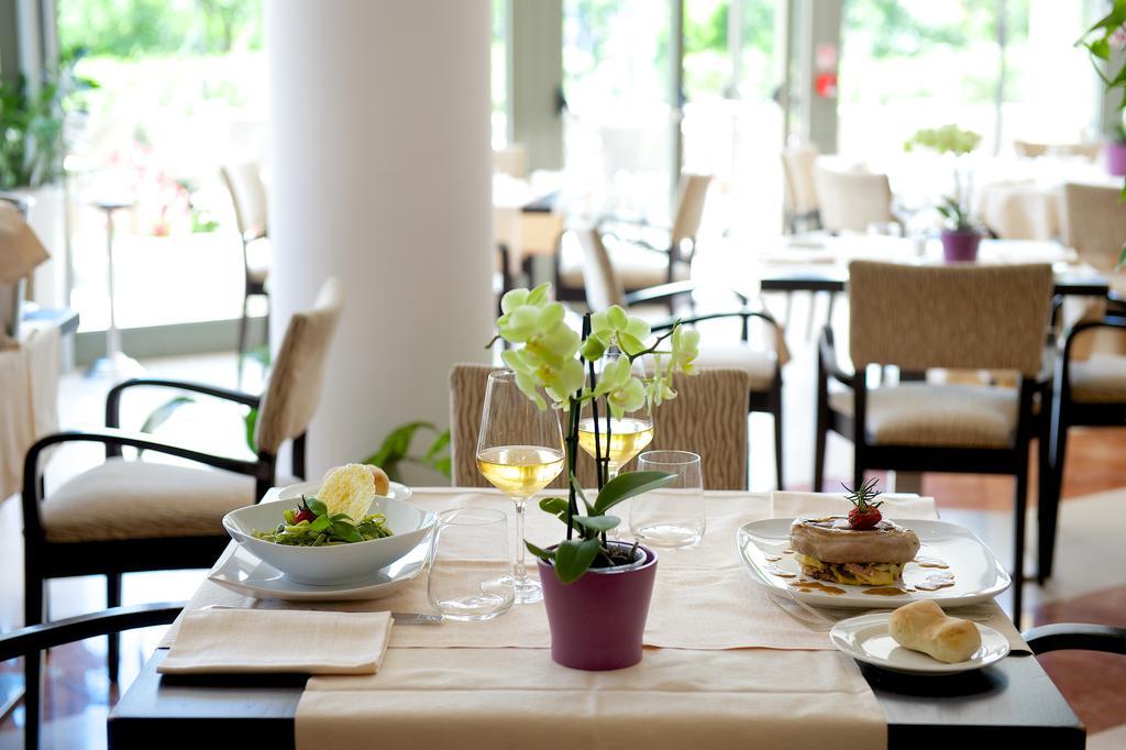Mercure Genova San Biagio Εξωτερικό φωτογραφία